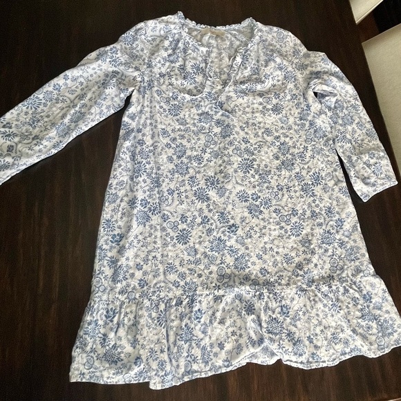 LOFT Floral Blue and White Long Sleeve Summer Dress - Picture 5 of 10